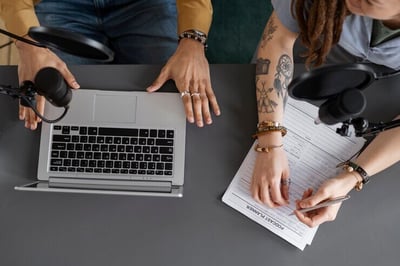 IA na criação de conteúdo: Ferramenta ou ameaça?